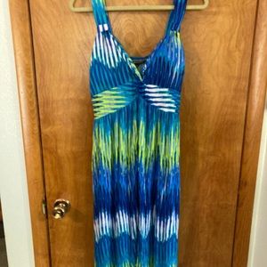 XL Allison Brittany shark bite hem midi dress